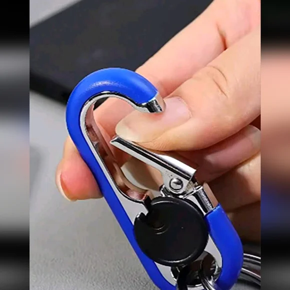 Carabiner Keychain - Picture 4 of 9